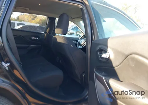 2019 Jeep Cherokee Latitude Fwd z USA, uszkodzony, nr VIN 1C4PJLCB0KD171787